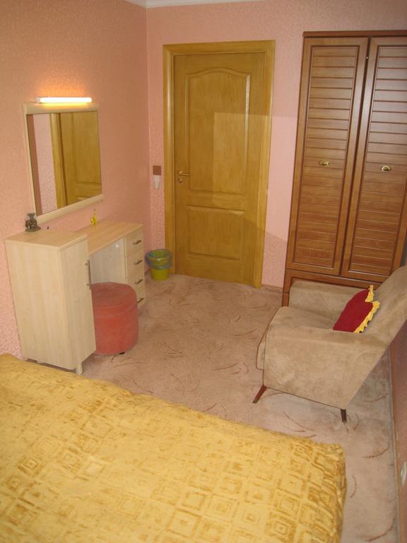 Elephant Hostel Dnipro Phòng bức ảnh